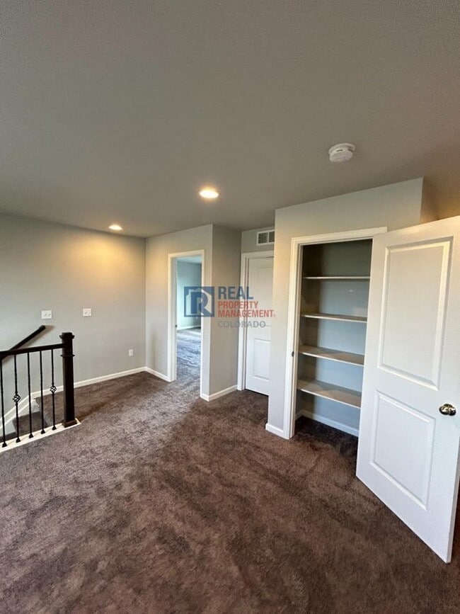 Building Photo - 2909 Quartz Pl