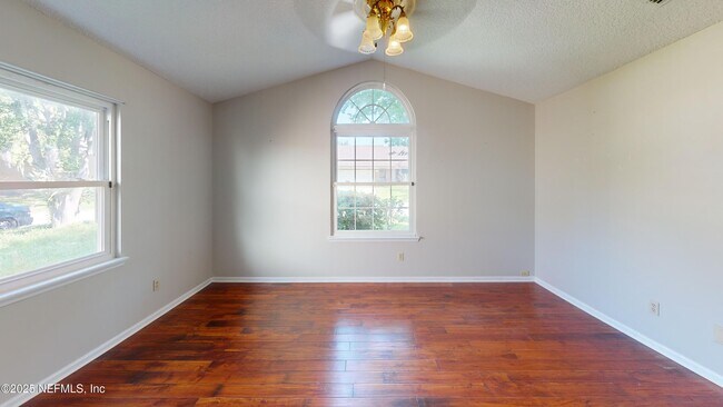 Building Photo - 2063 Wax Myrtle Ct