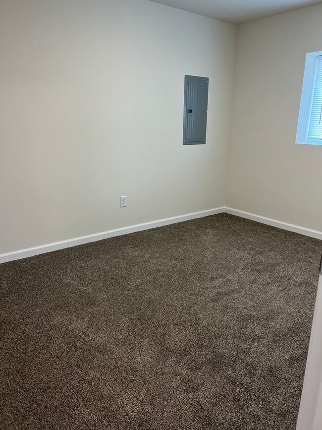 Building Photo - Brand new home 4 Bedrooms 2 baths