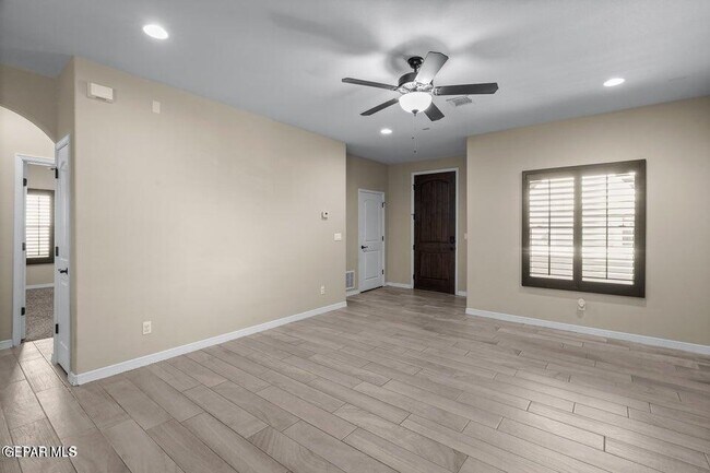 Building Photo - 12931 Terrington Ave