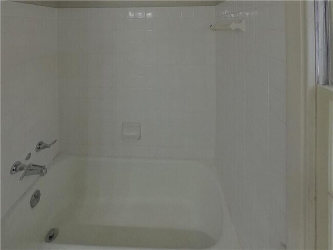 Building Photo - 13408 Colfax Ave S