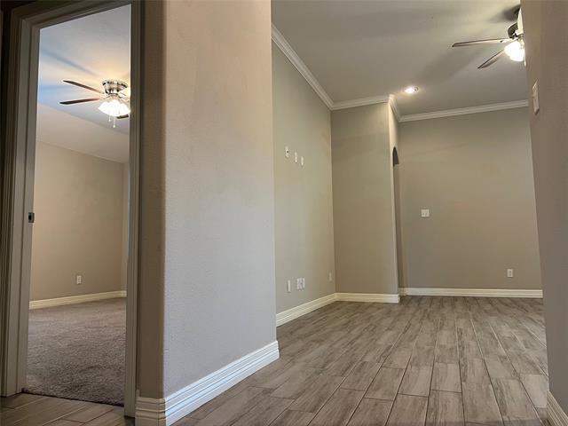 Building Photo - 148 Frank St