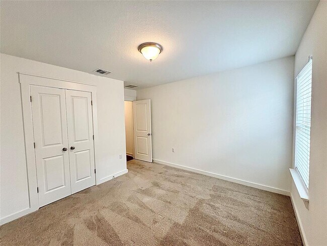 Building Photo - 15308 Grenadine Bloom Cv