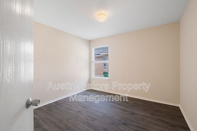 Building Photo - 18220 Canopy Ln