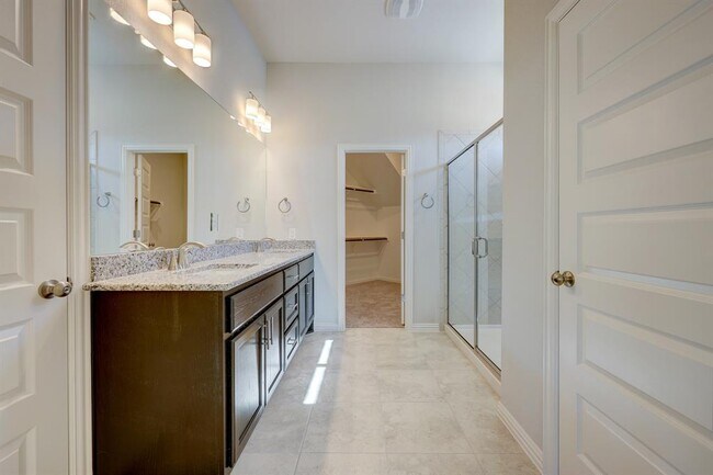 Building Photo - 4507 Cool Gray Cv