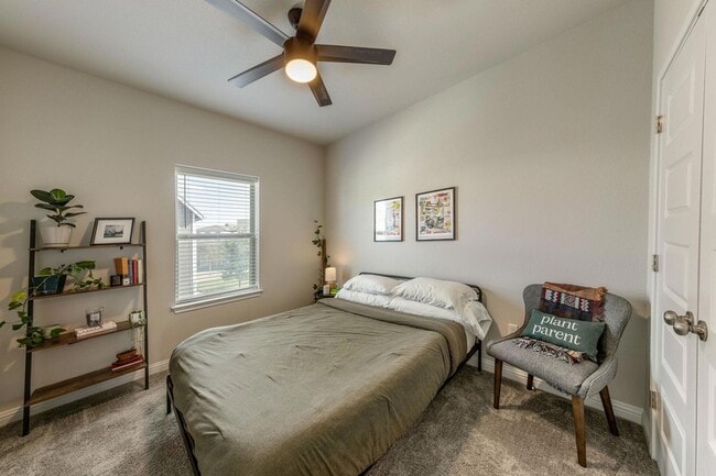 Building Photo - 7812 Moody Bend