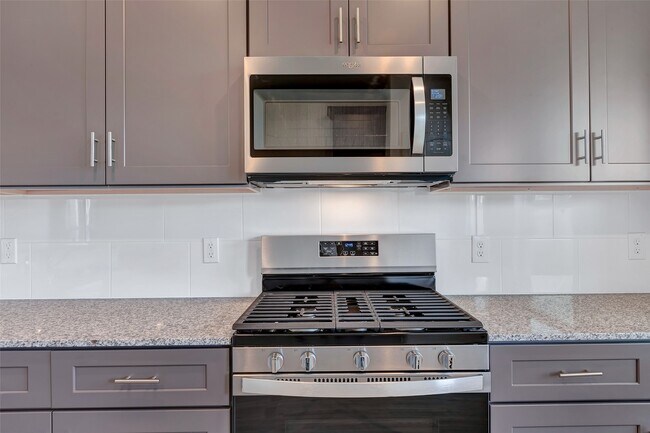 Building Photo - 21407 Austell Pond Dr