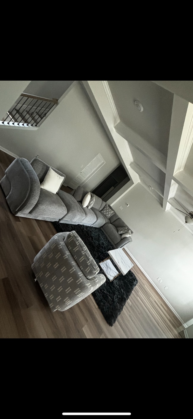 Building Photo - 115 Cooper Cove E