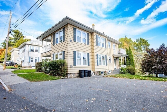 Building Photo - 1-3 Cassimere St