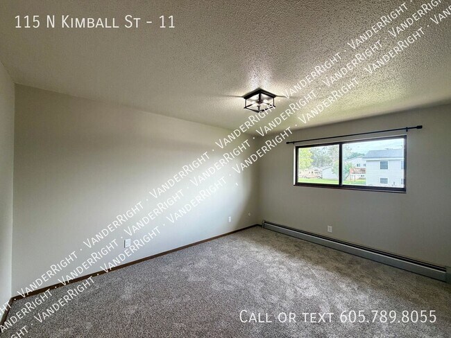 Building Photo - 115 N Kimball St