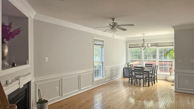 Building Photo - 7334 Hampton Manor Pl