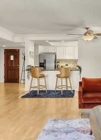 Building Photo - Sunrise Condo