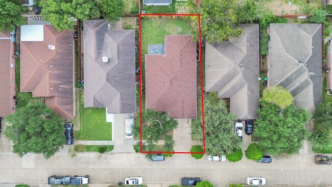 Building Photo - 3523 Colleen Woods Cir