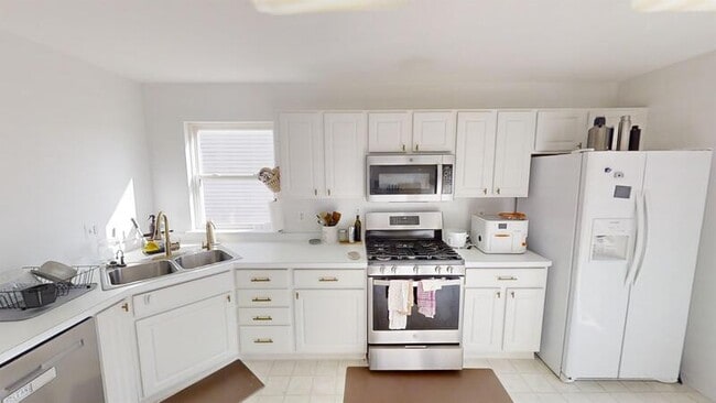 Building Photo - 3982 Bridle Pass