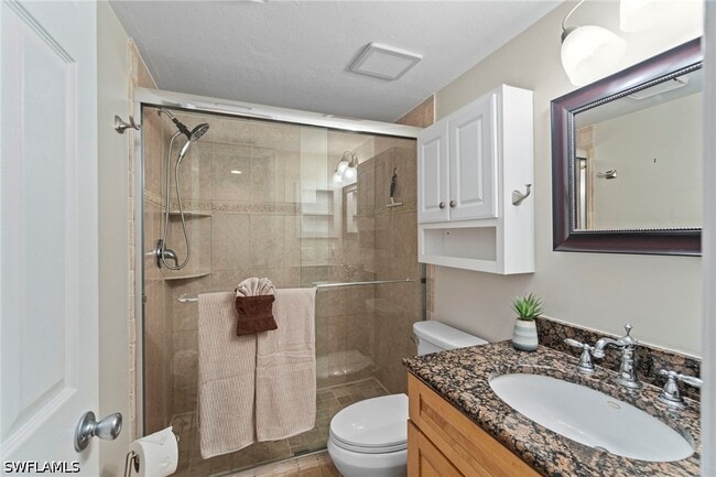 Building Photo - 25800 Hickory Blvd