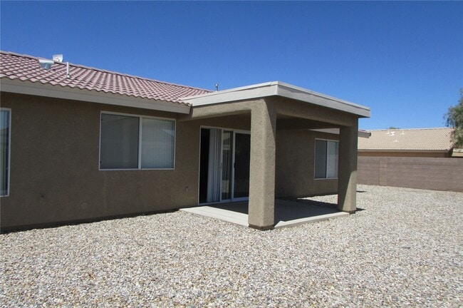 Building Photo - 2402 Prickly Pear Dr