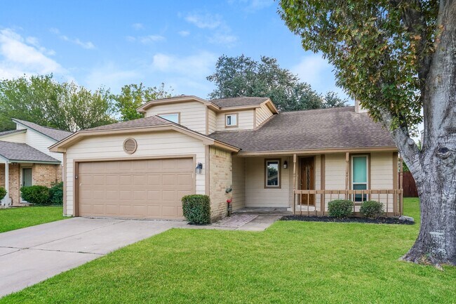 Primary Photo - 11731 Yearling Dr