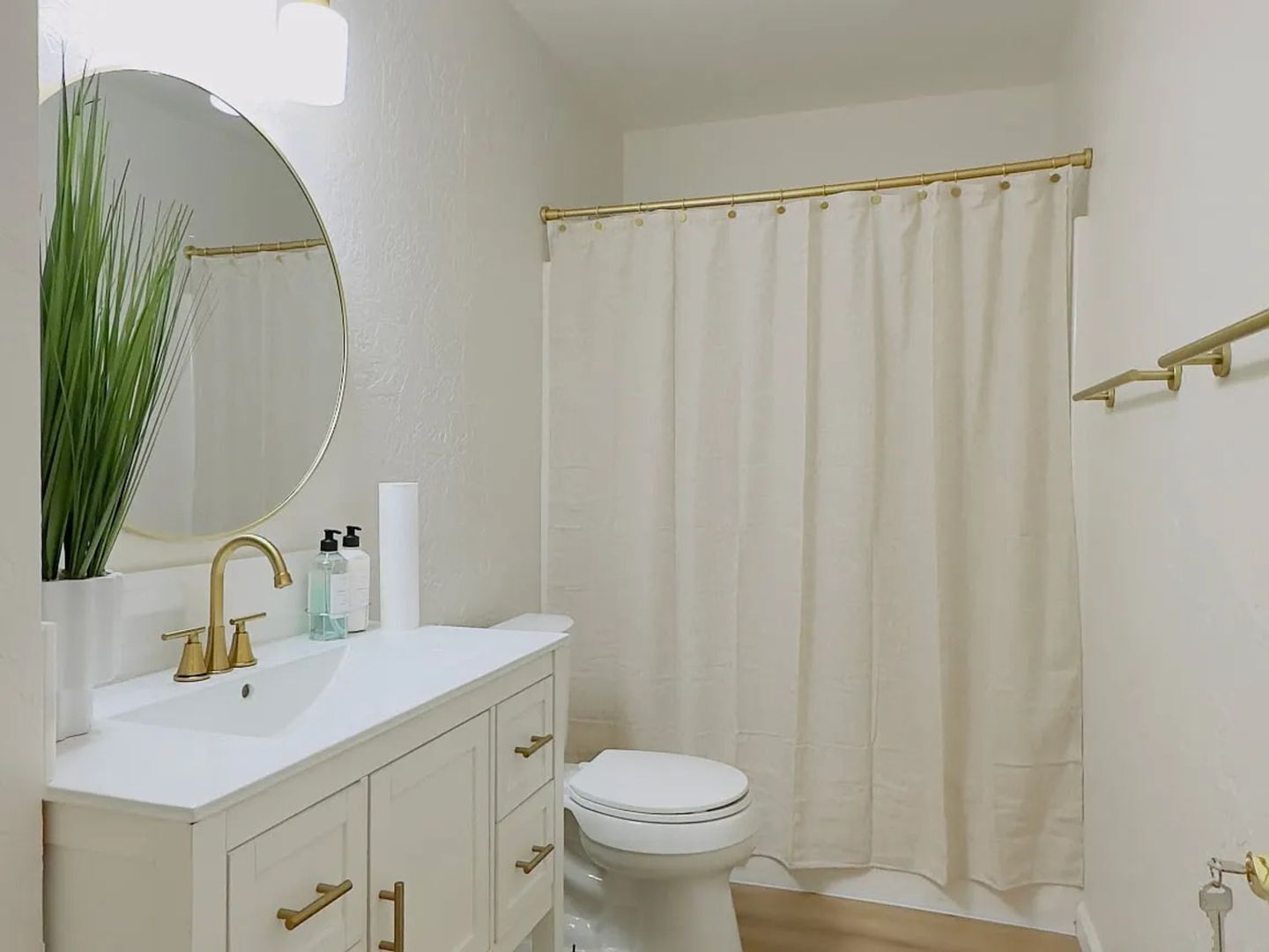 Building Photo - 2653 Lafayette St