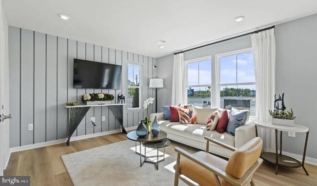 Building Photo - 24135 Pissarro Dr