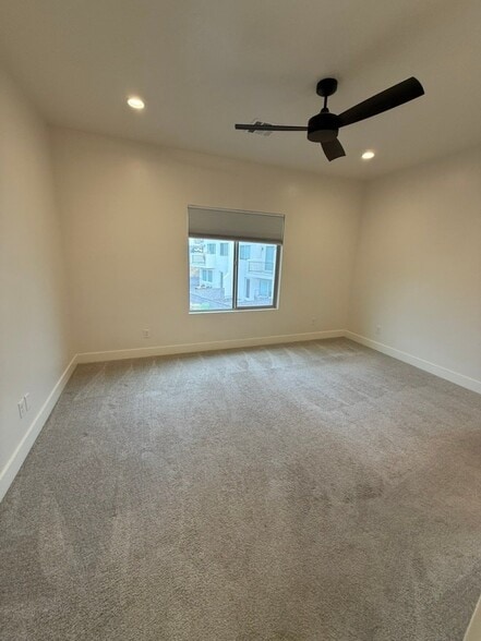 Building Photo - 276 S 1930 W