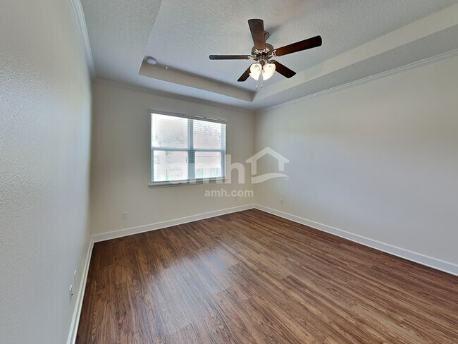 Building Photo - 3066 Creek Village Ln