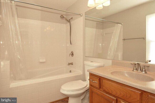 Building Photo - 13103 Millhaven Pl