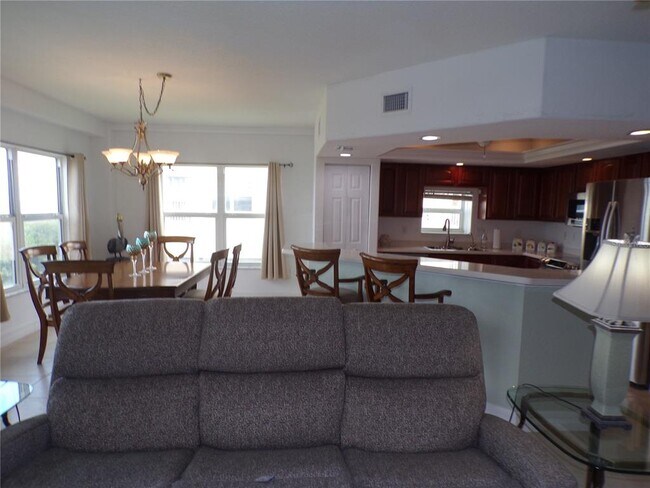 Building Photo - 101 N Marion Ct