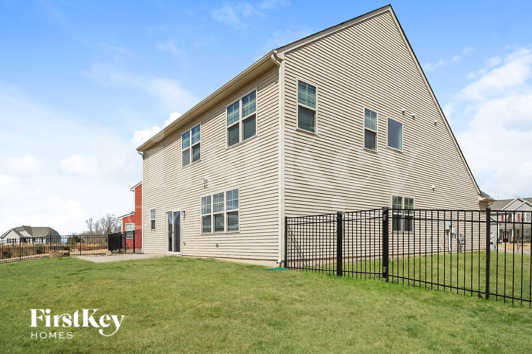 Building Photo - 159 Castello Way