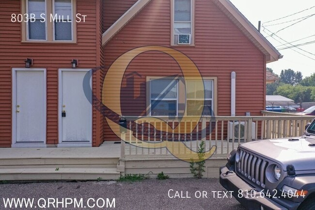 Building Photo - 803B S Mill St-
