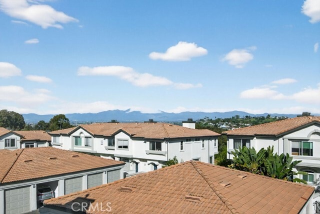 Building Photo - 30902 Club House Dr