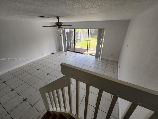Building Photo - 9158 NW 44th Ct