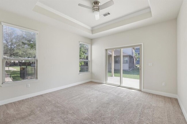 Building Photo - 10418 Turnbull Loop