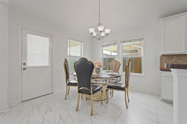 Building Photo - 9003 Creeks Gate Ct