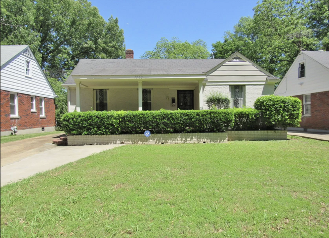 HOME FRONT VIEW - 1062 Sheridan St