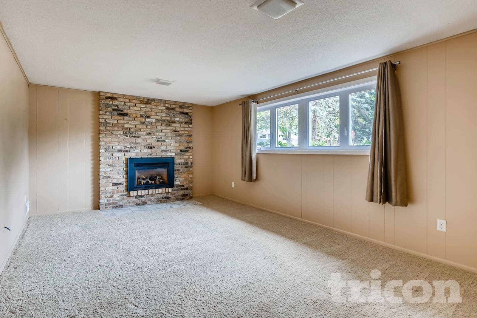 Building Photo - 9241 34th Ave N