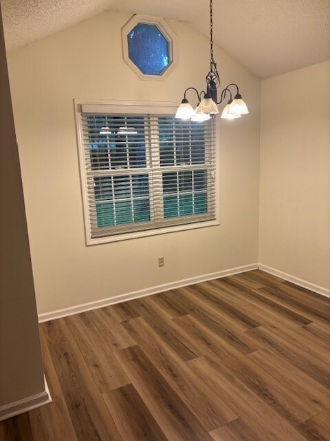 Building Photo - 1060 Waterway Dr