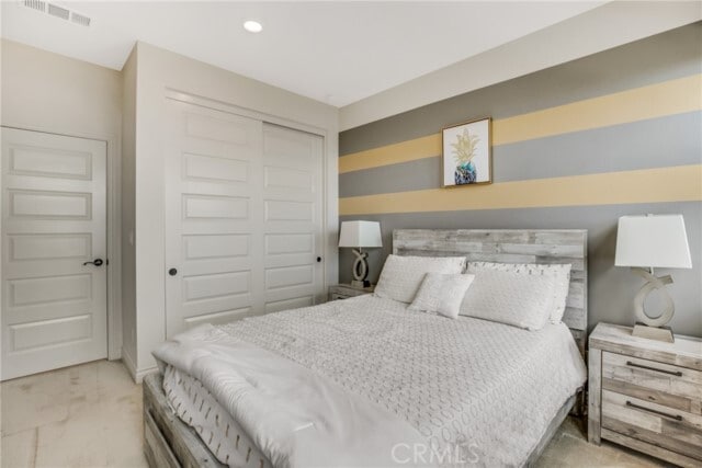 Building Photo - 783 Benchmark