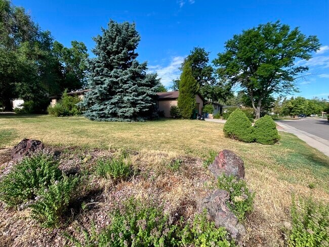 Building Photo - 3375 Fenton St