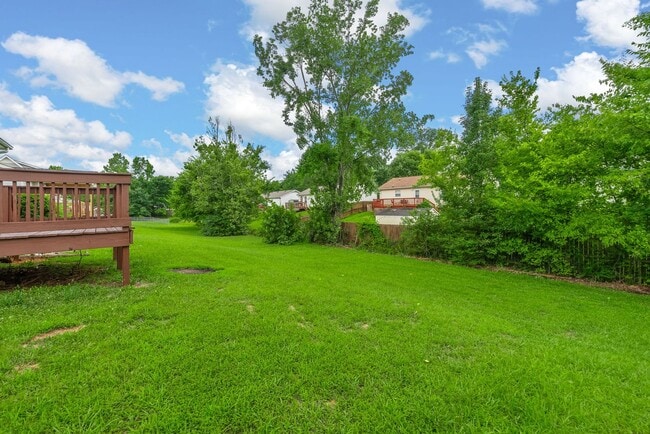 Building Photo - 3 Bedroom Pet friendly Home For Rent Near ...