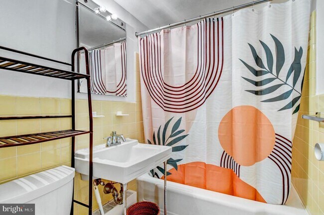 Building Photo - 5410 Connecticut Ave NW