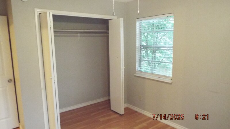Building Photo - 126 Hillcrest Dr