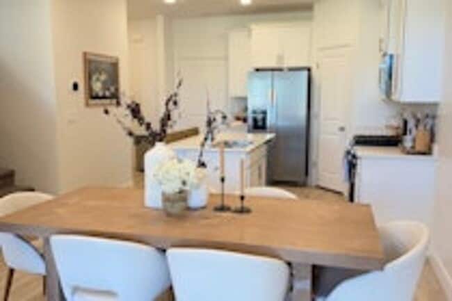 Building Photo - Stunning 3-Bedroom Home in St. George – $2,650/month (Beautiful Views!)