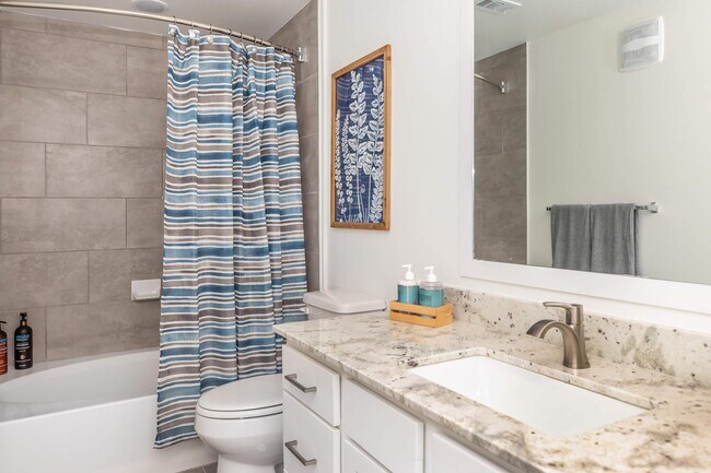 Building Photo - Modern Luxury, Exceptional Offers – Ask Ab...