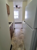 Building Photo - Crafton Apartments