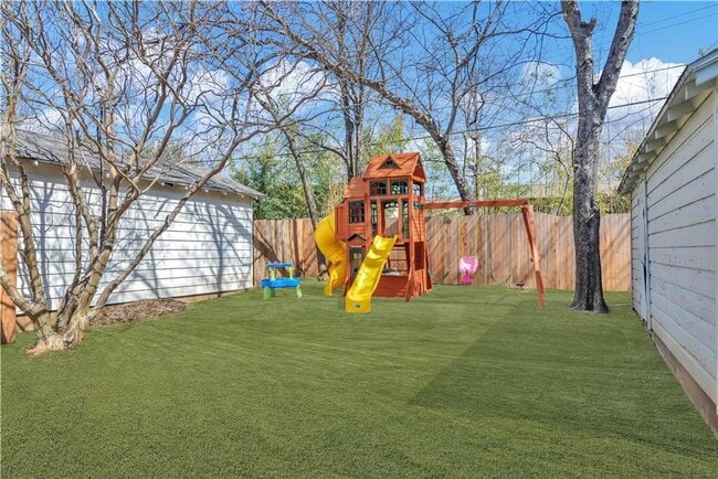 Building Photo - COMING IN JUNE! Location. Character. Charm. This one has it all!