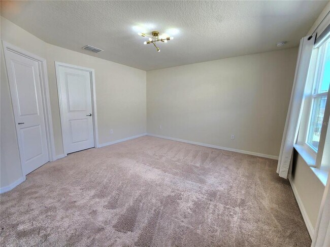 Building Photo - 5722 Wooden Pine Dr