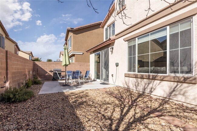Building Photo - 4421 Mount Penteli Ave