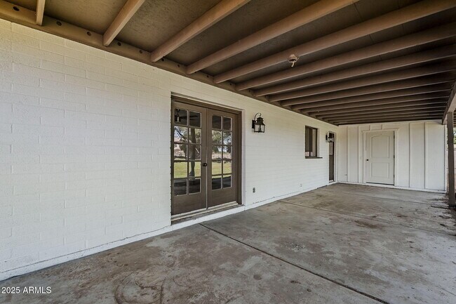Building Photo - 834 N Constellation Way