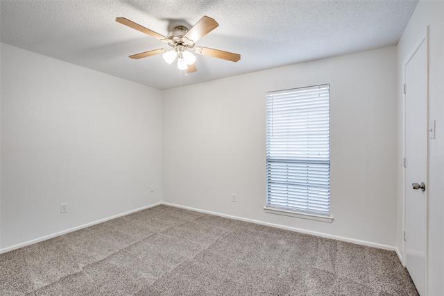 Building Photo - 601 Porter Ave