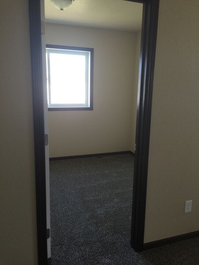Building Photo - 4114 Normandy St
